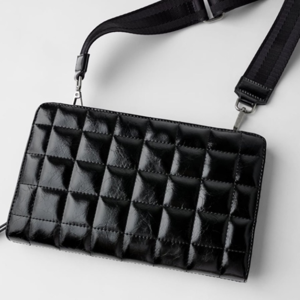 Zara black quilted triple crossbody wallet - Picture 5 of 13